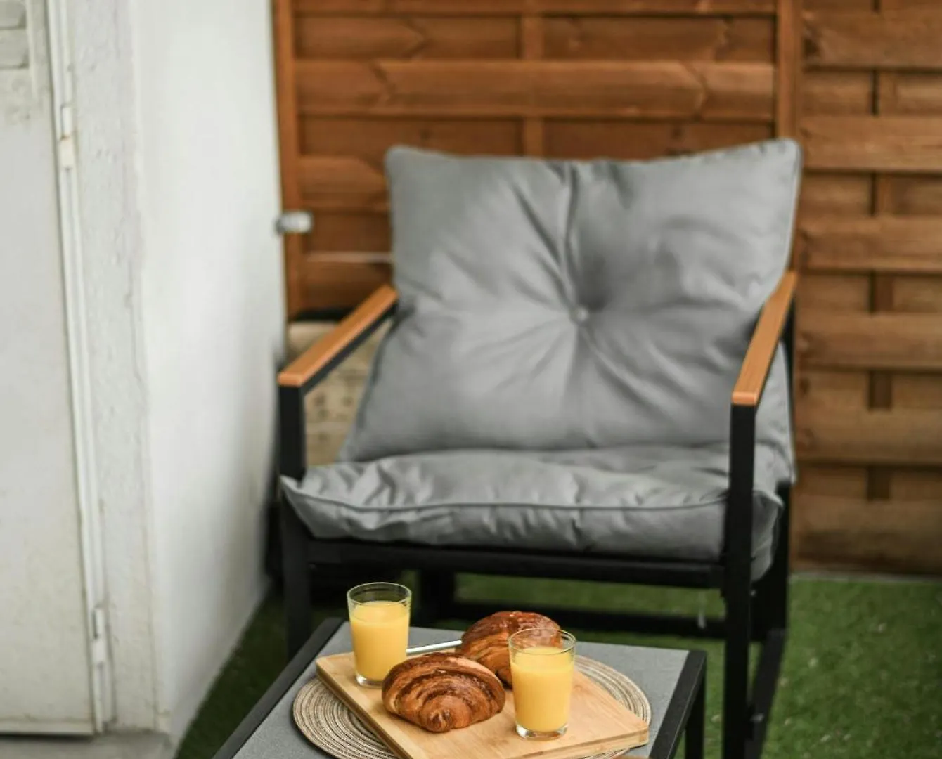 Studio Cosy Business - Balcon Garage Ferme 리옹