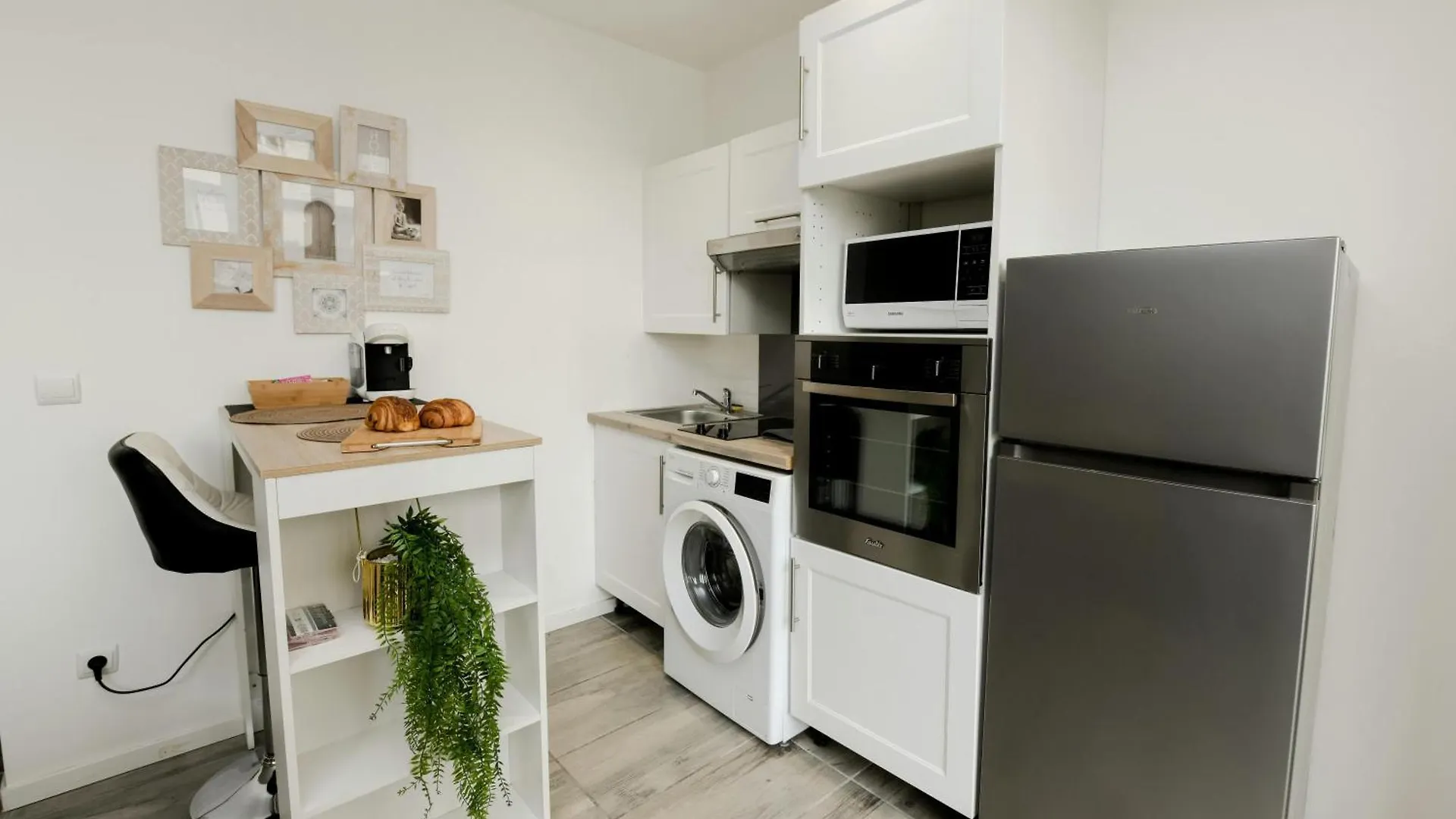 아파트 Studio Cosy Business - Balcon Garage Ferme 리옹